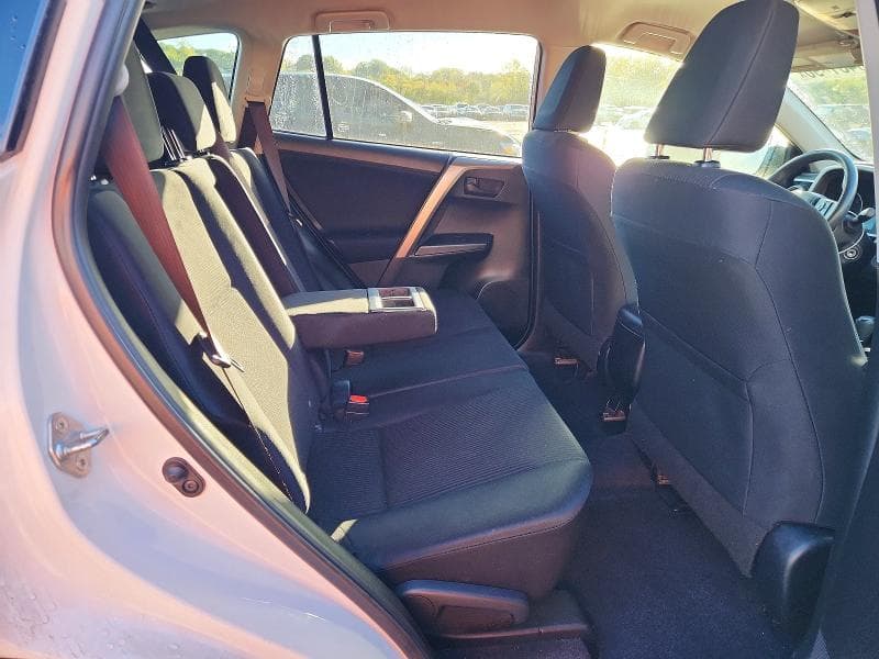 2017 TOYOTA RAV4 LE 11