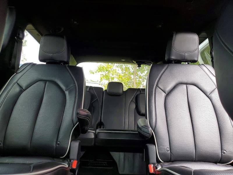 2026 CHRYSLER PACIFICA LIMITED 10