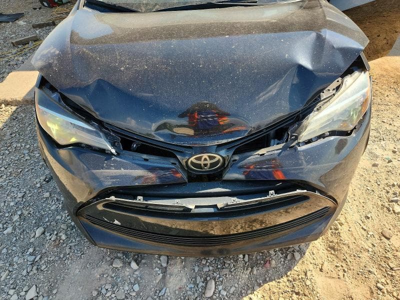2017 TOYOTA COROLLA LE 11