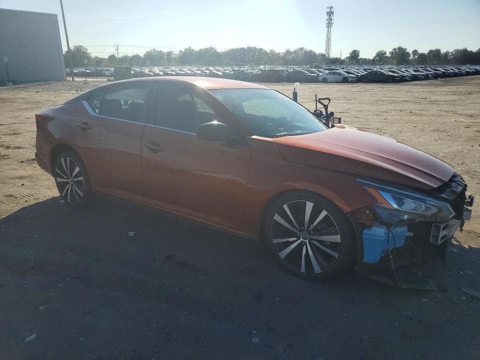 2019 NISSAN ALTIMA SR 4