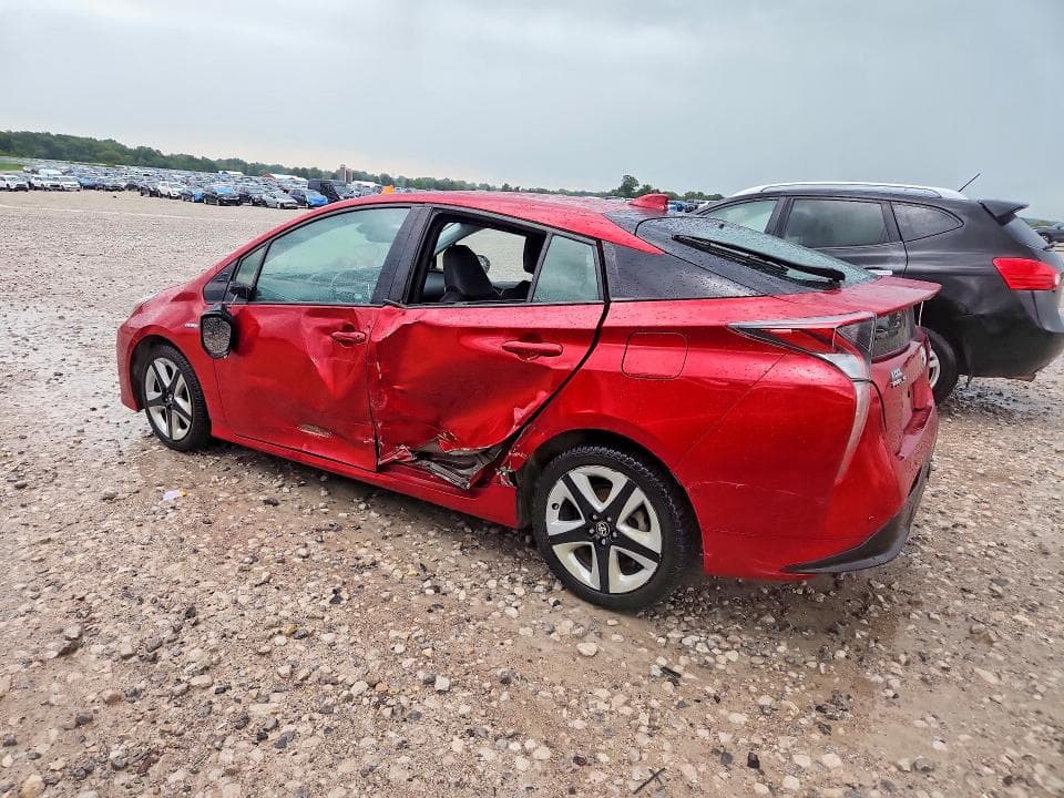 2018 TOYOTA PRIUS FOUR TOURING 2