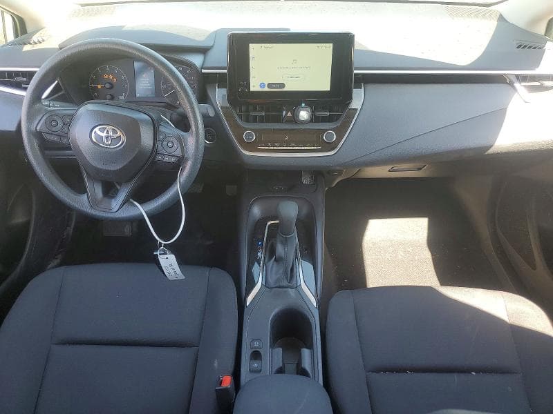 2025 TOYOTA COROLLA LE 8