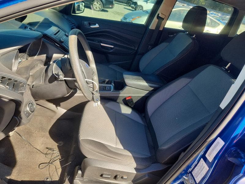 2017 FORD ESCAPE SE 7