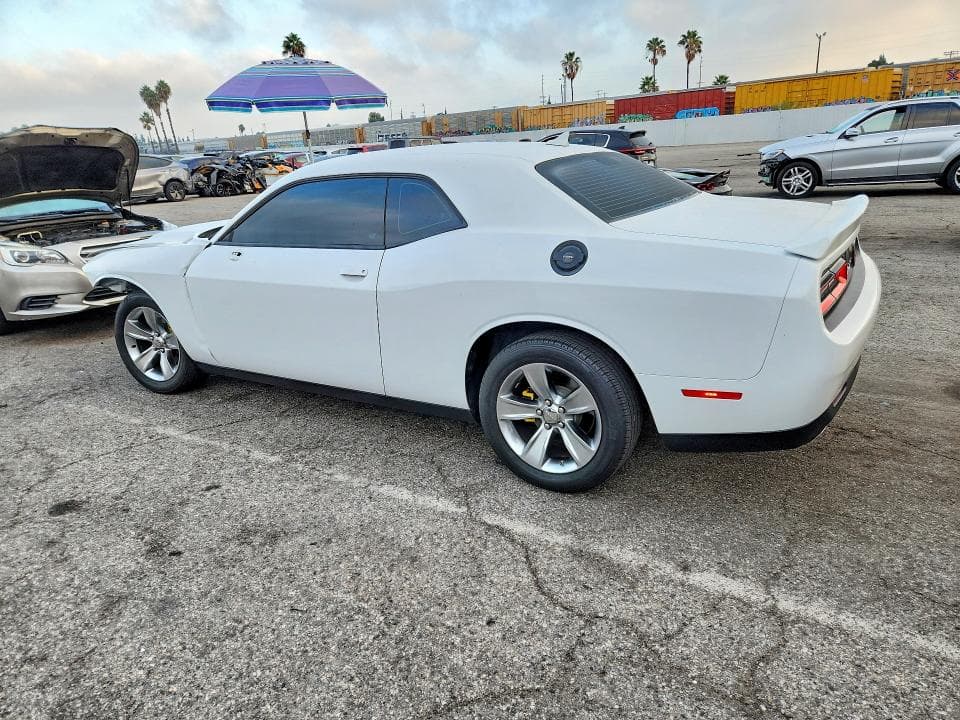 2020 DODGE CHALLENGER SXT 2