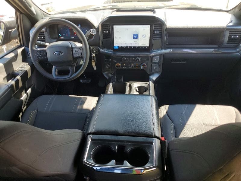 2025 FORD F150 STX 8