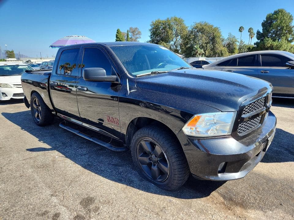 2019 RAM 1500 CLASSIC TRADESMAN 4