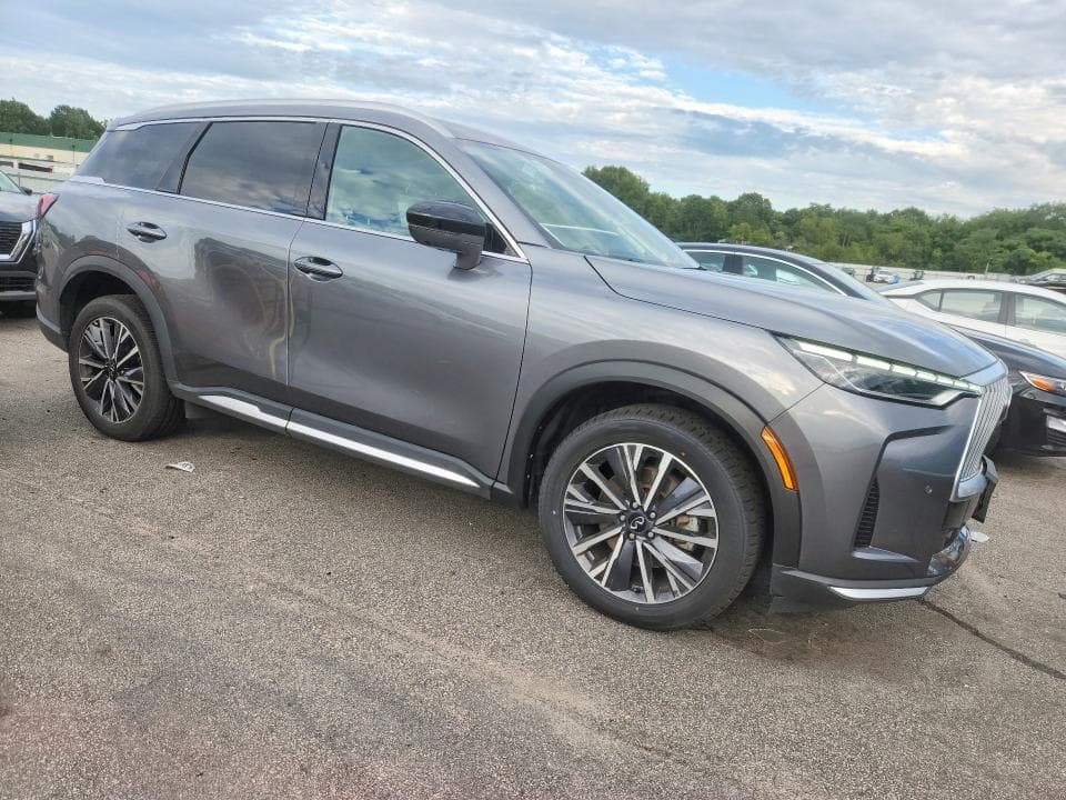 2026 INFINITI QX60 LUXE 4