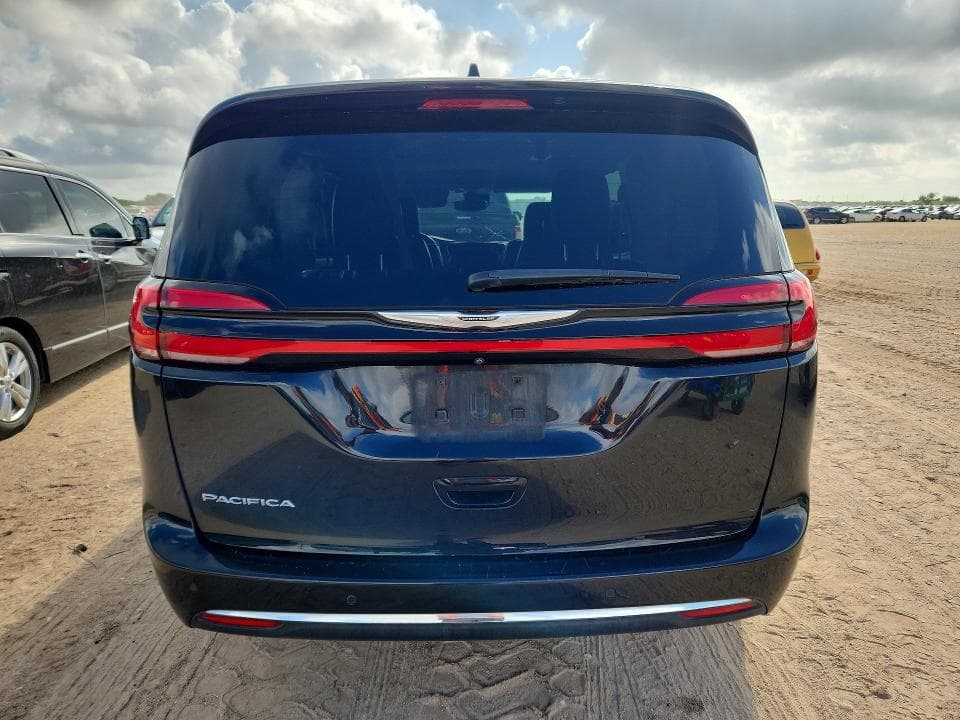 2022 CHRYSLER PACIFICA TOURING L 6