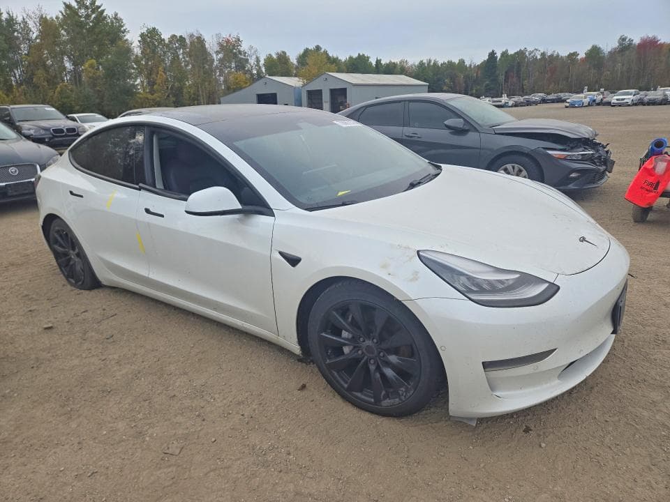 2020 TESLA MODEL 3 4