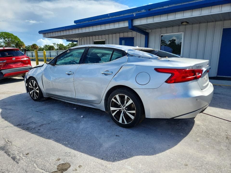 2017 NISSAN MAXIMA 3.5 SV 2