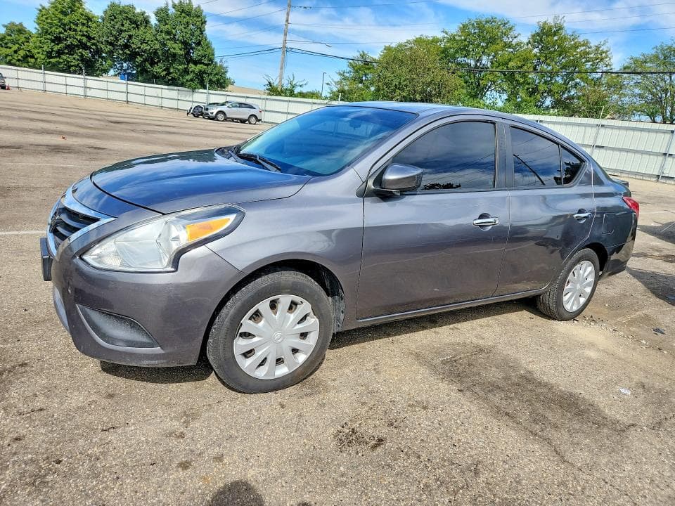 2018 NISSAN VERSA SV
