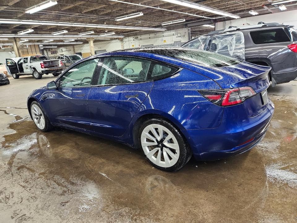 2022 TESLA MODEL 3 2