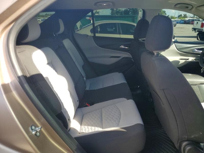 2018 CHEVROLET EQUINOX 11