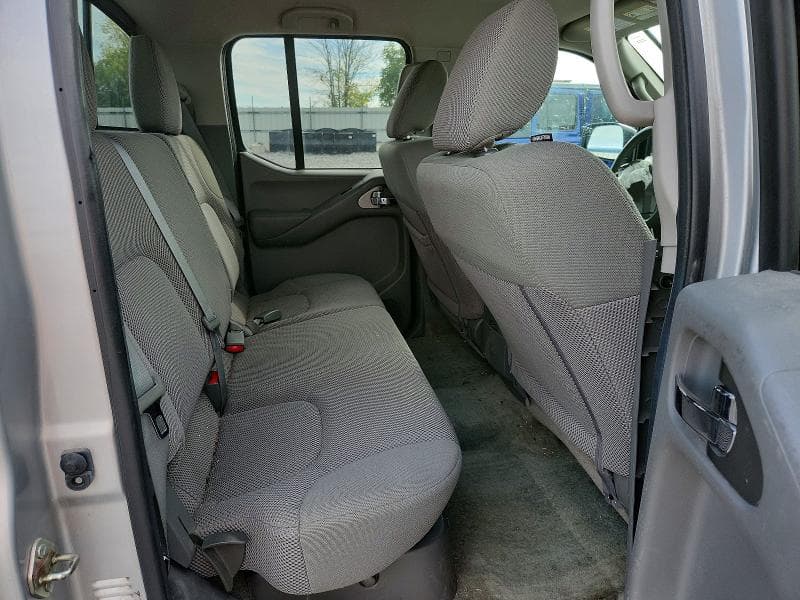 2017 NISSAN FRONTIER SV 10