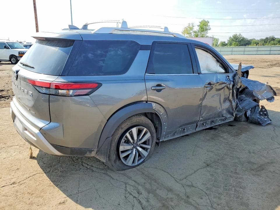 2024 NISSAN PATHFINDER SL 3