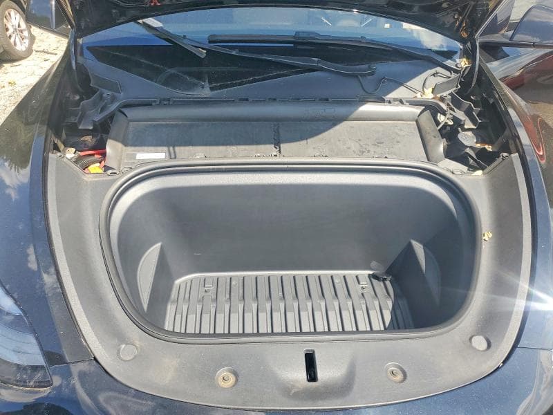 2023 TESLA MODEL Y 11