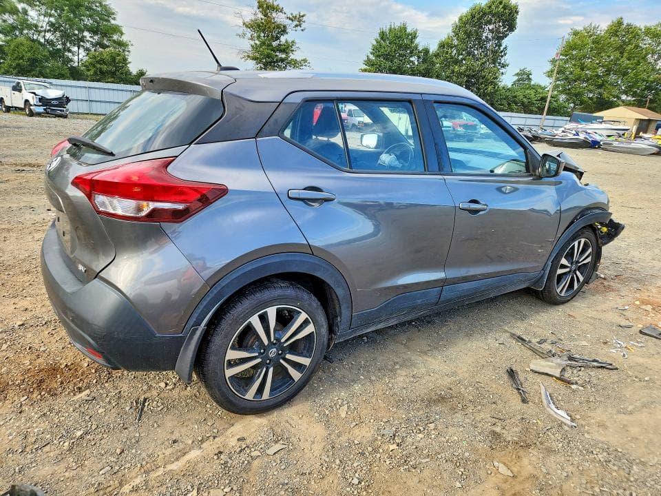 2018 NISSAN KICKS SV 3