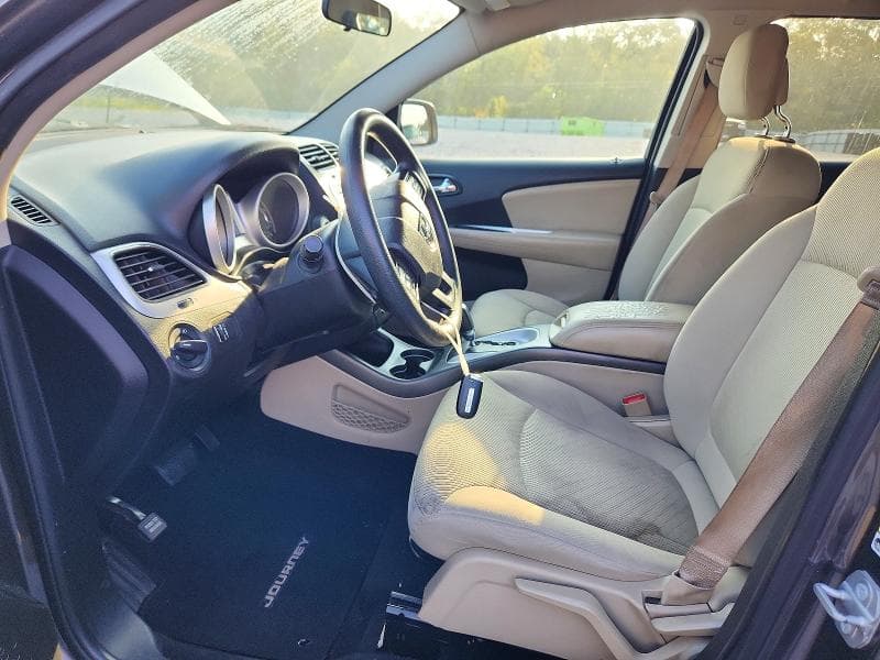 2017 DODGE JOURNEY SE 7