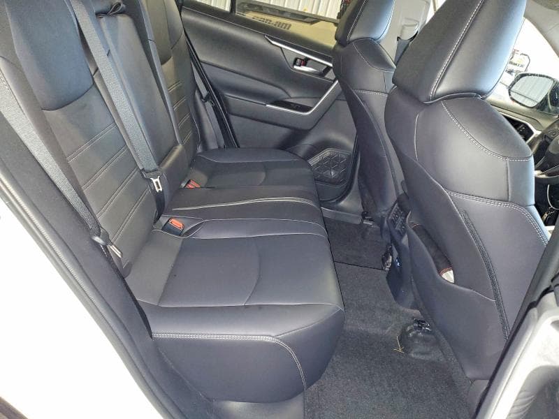 2024 TOYOTA RAV4 XLE PREMIUM 11