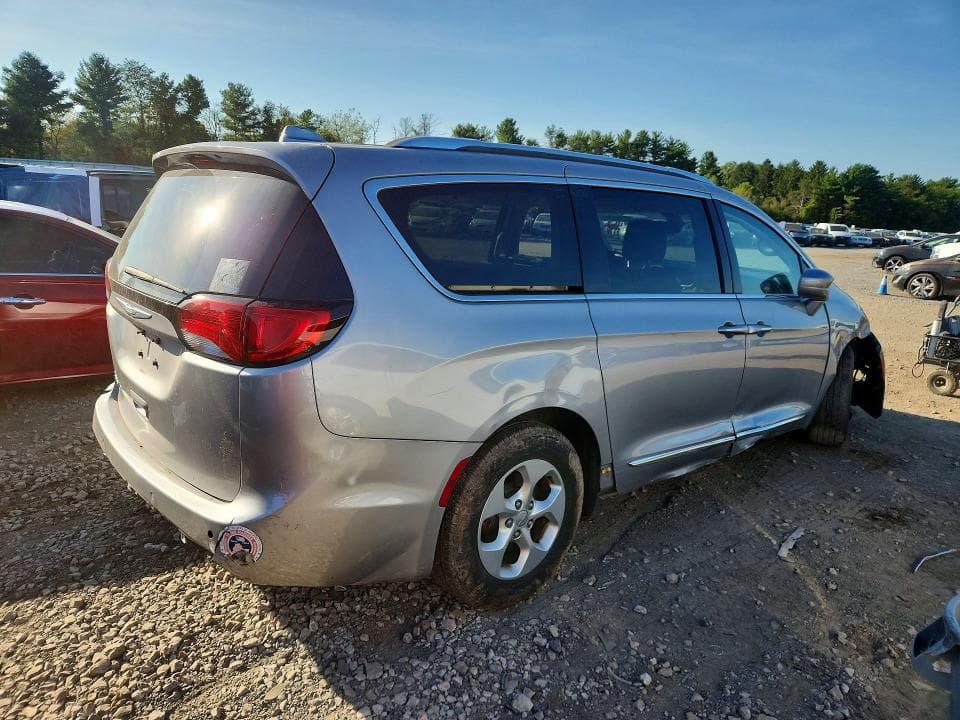 2017 CHRYSLER PACIFICA TOURING L PLUS 3