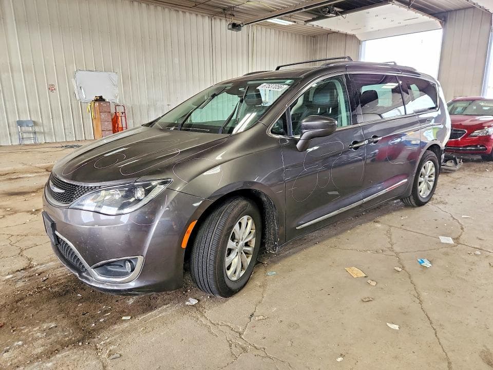 2018 CHRYSLER PACIFICA TOURING L PLUS - 1