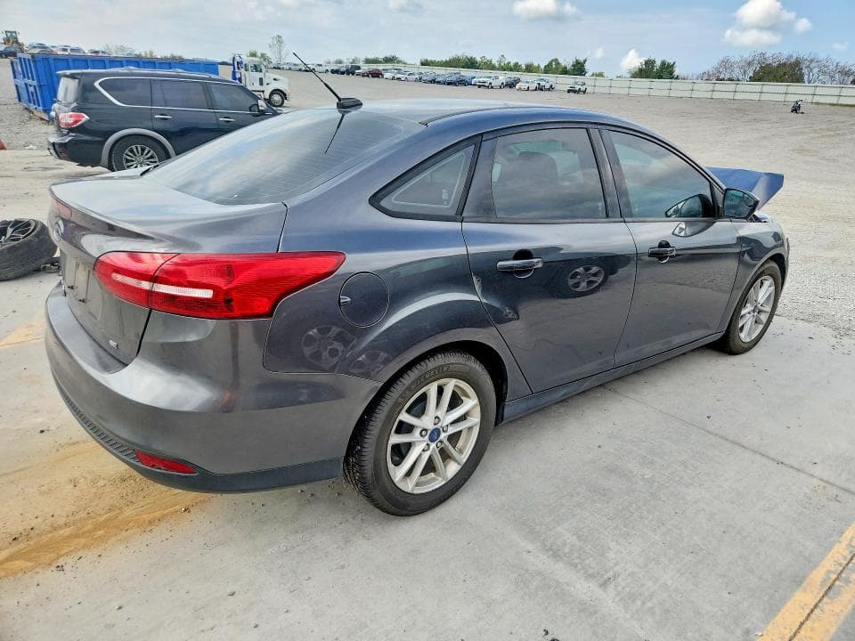 2018 FORD FOCUS SE 3