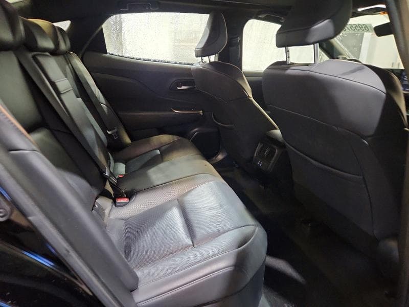 2023 TOYOTA CROWN LIMITED 10