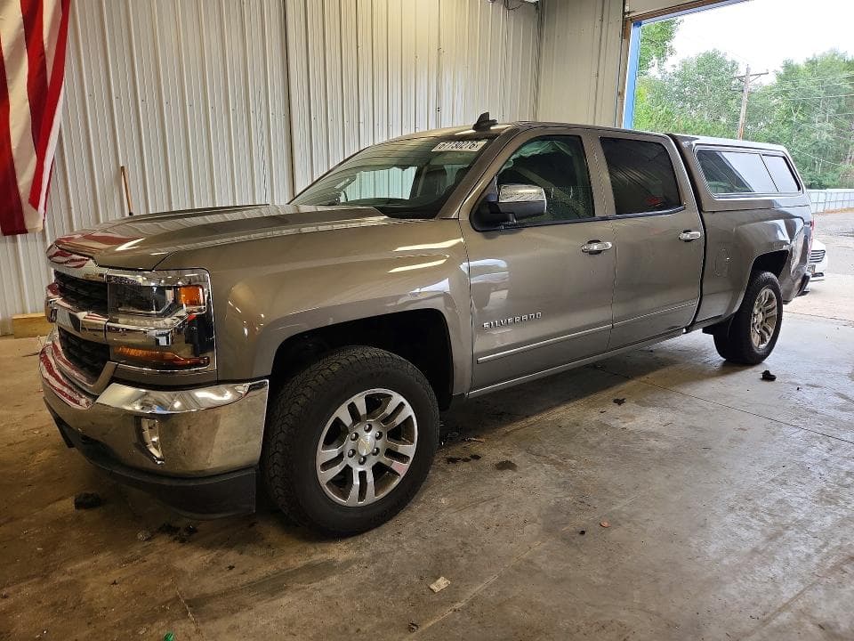 2017 CHEVROLET SILVERADO K1500 LT - 1