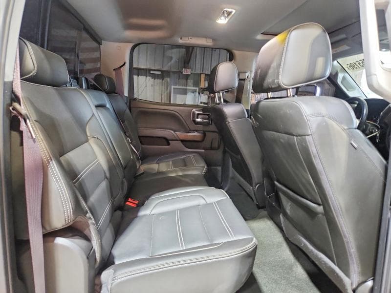 2017 GMC SIERRA K2500 DENALI 10
