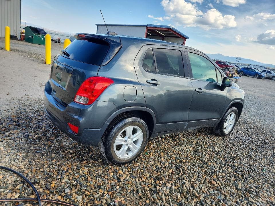 2020 CHEVROLET TRAX LS 3