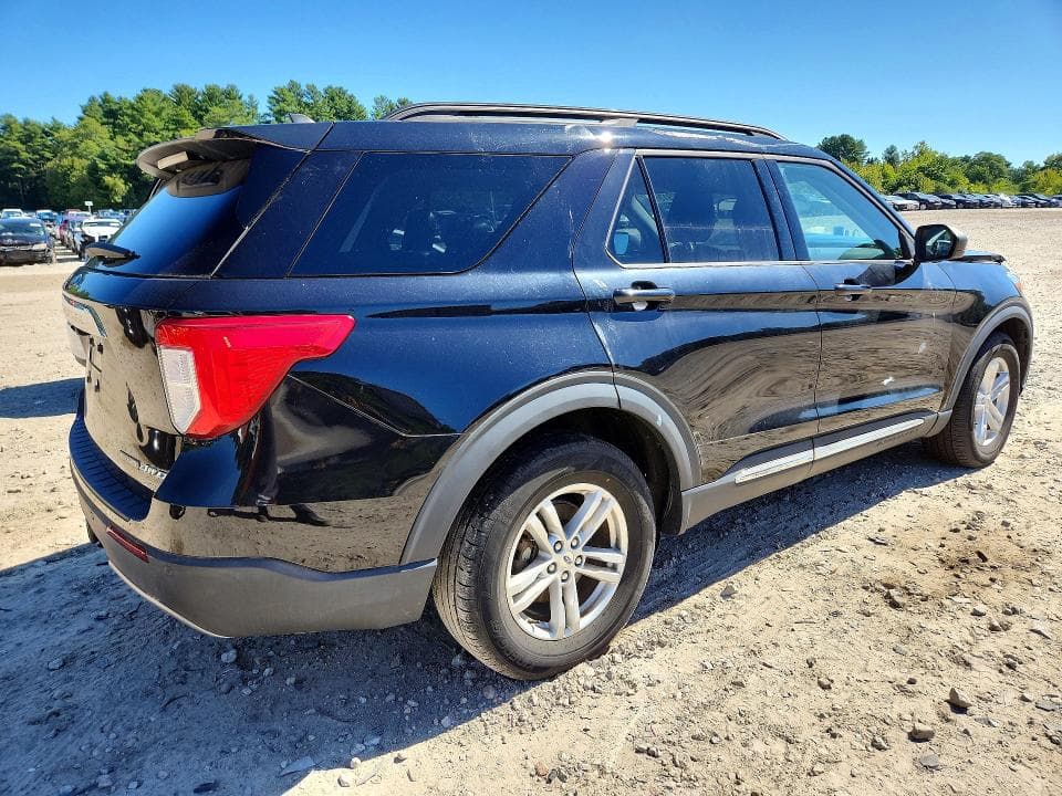 2021 FORD EXPLORER XLT 3
