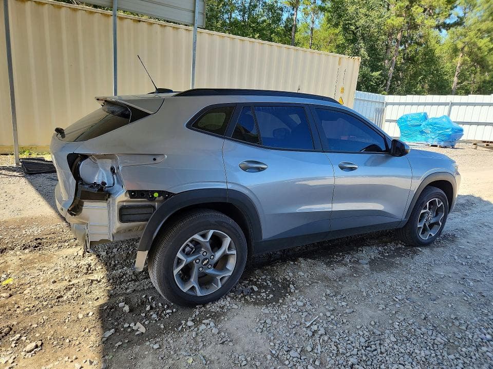 2026 CHEVROLET TRAX 1LT 3