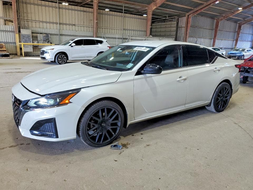 2023 NISSAN ALTIMA SR - 1
