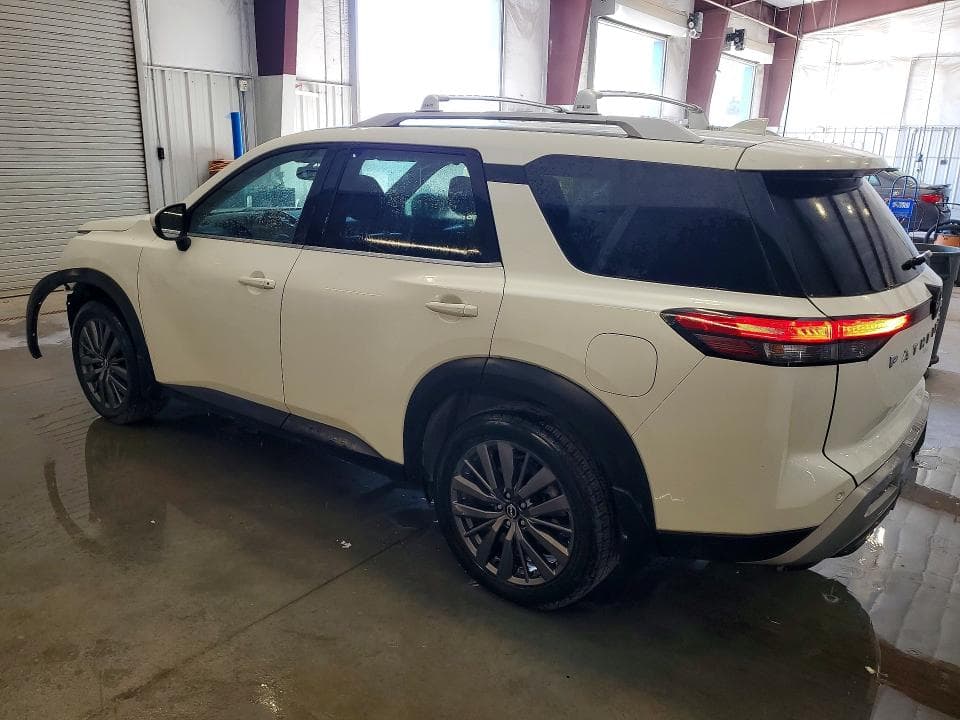 2022 NISSAN PATHFINDER SL 2