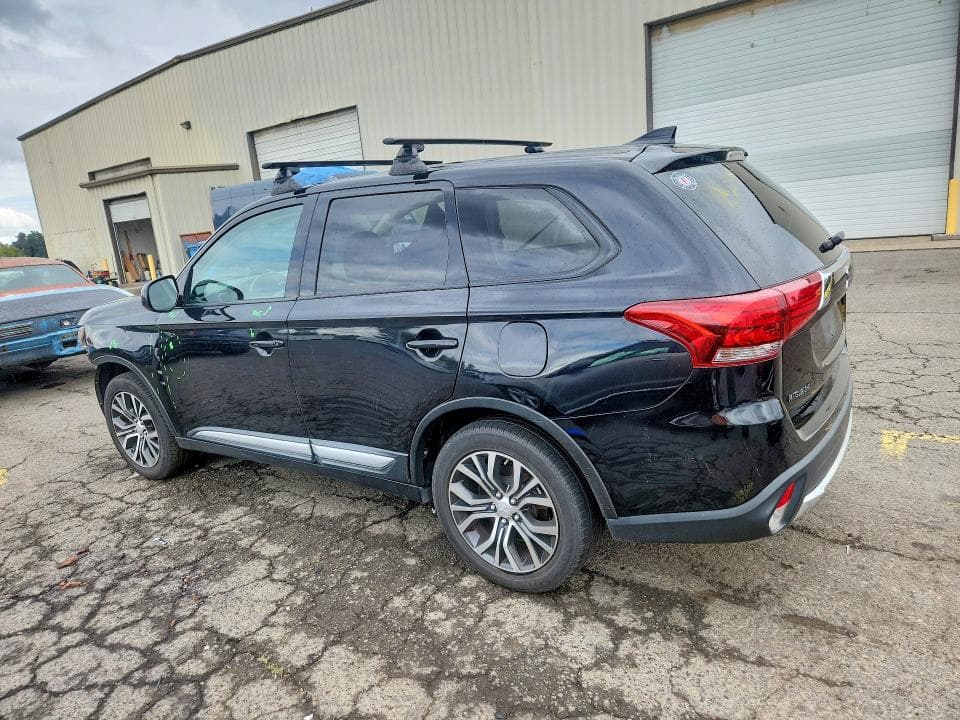2017 MITSUBISHI OUTLANDER ES 2