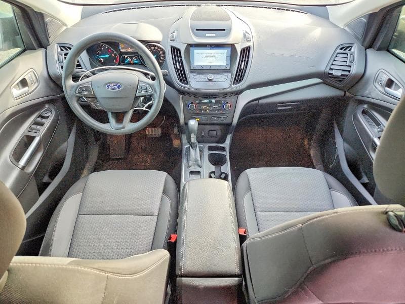 2017 FORD ESCAPE SE 8