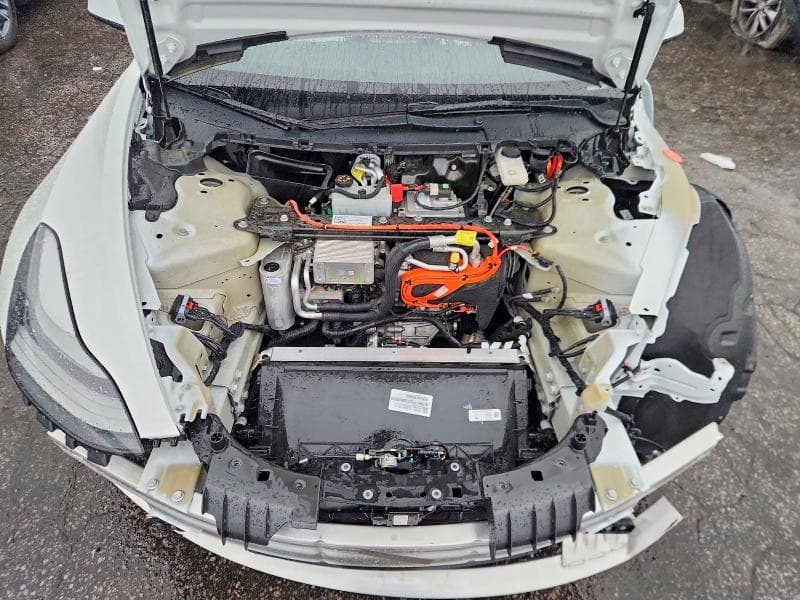 2022 TESLA MODEL 3 11