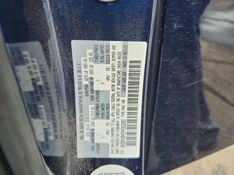 2023 MAZDA 3 SELECT 12