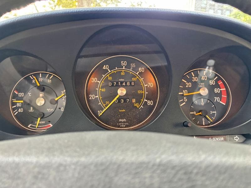 1982 MERCEDES-BENZ 380 SL 12
