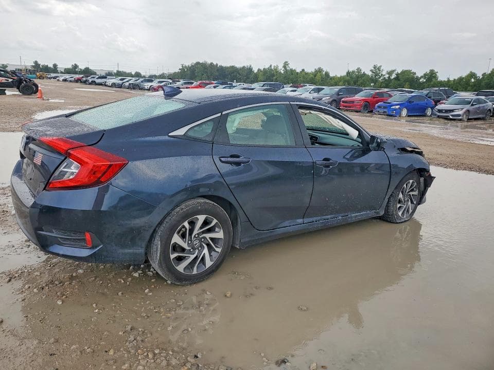 2017 HONDA CIVIC EX 3