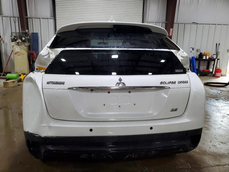 2018 MITSUBISHI ECLIPSE CROSS SE 6