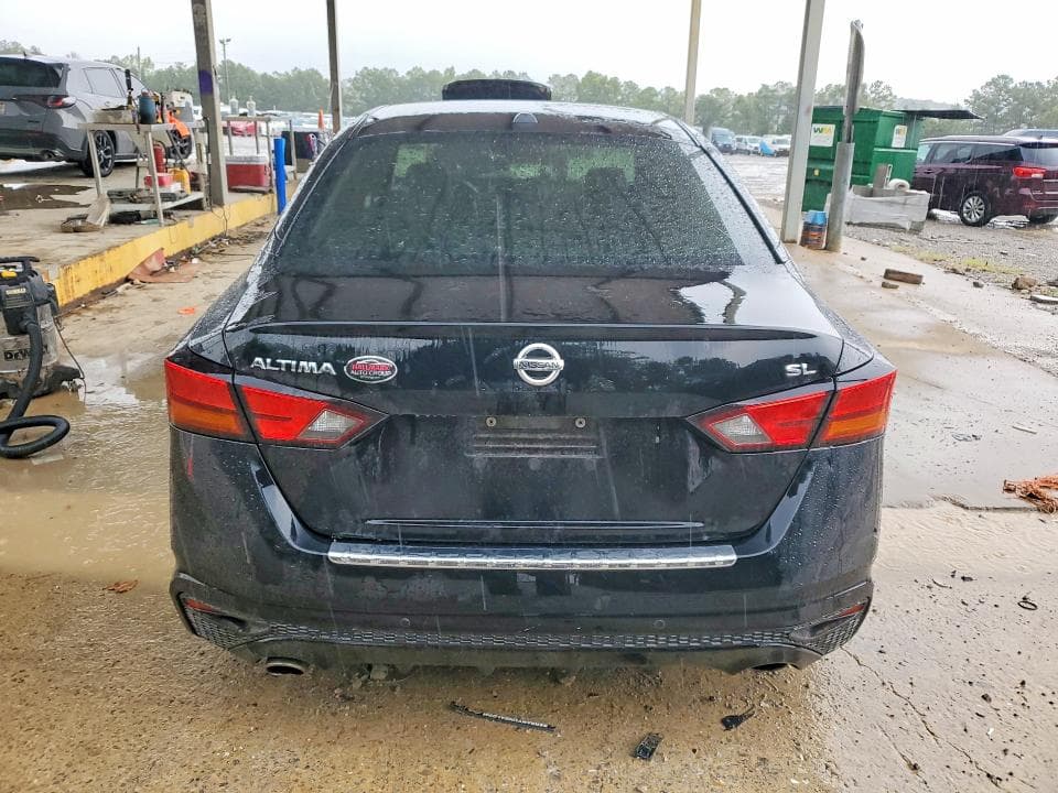2021 NISSAN ALTIMA SL 6