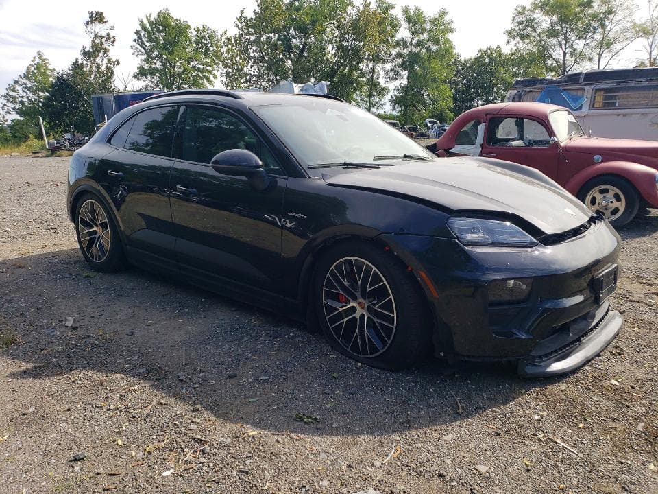 2025 PORSCHE MACAN 4S 4