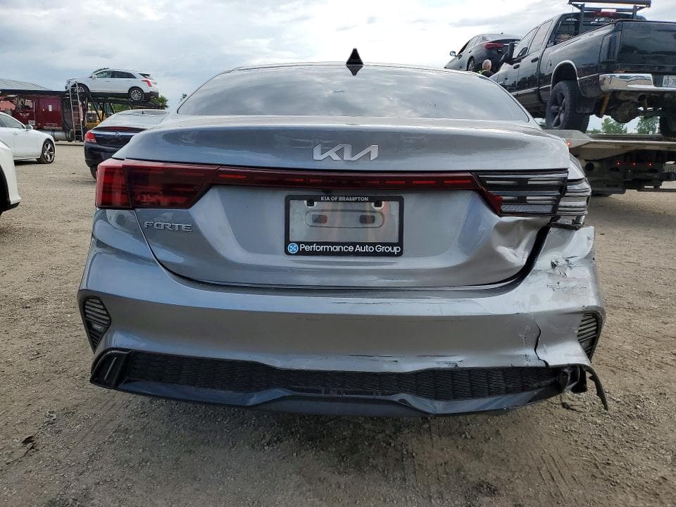 2023 KIA FORTE EX 6