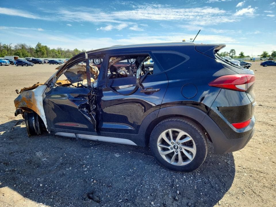 2017 HYUNDAI TUCSON SE 2