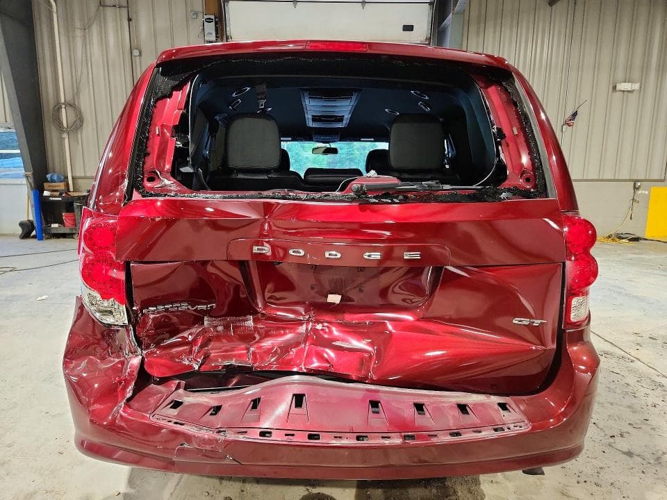2017 DODGE GRAND CARAVAN GT 6