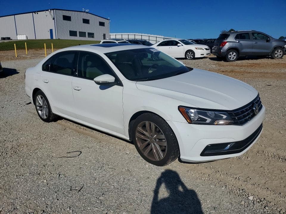 2019 VOLKSWAGEN PASSAT WOLFSBURG 4