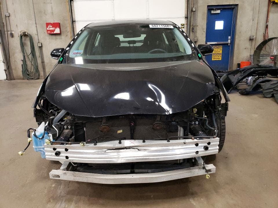 2017 TOYOTA PRIUS TWO 5