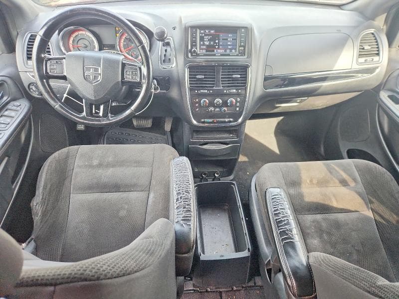 2018 DODGE GRAND CARAVAN SE 8