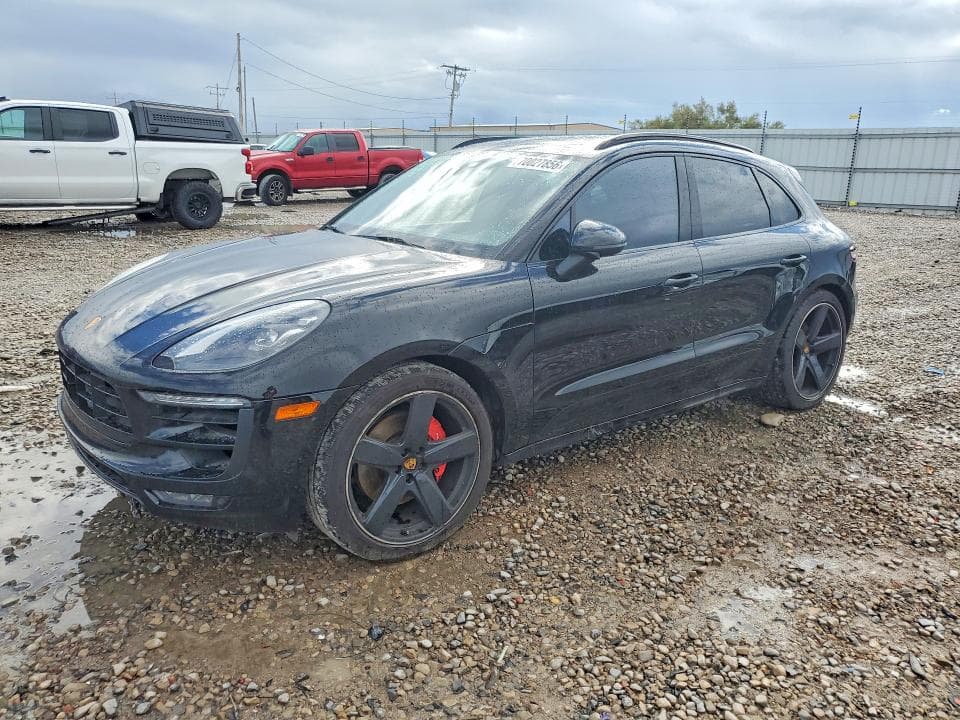 2017 PORSCHE MACAN GTS